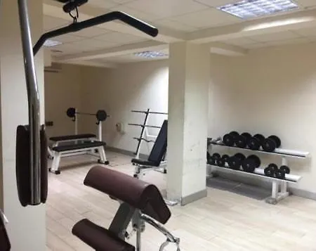 Seasons Retreat With Pool And Gym-2br شقة