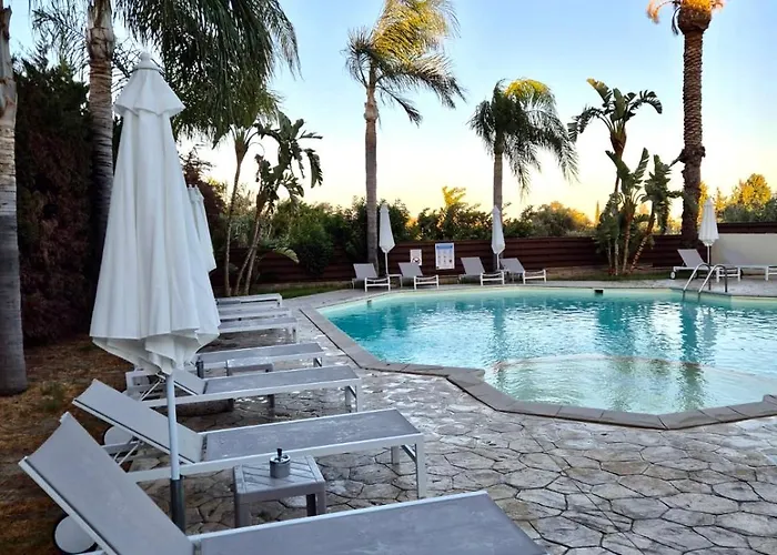 Apartamento Seasons Retreat With Pool And Gym-2br Voroklini