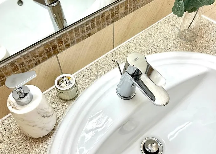 Apartmán Seasons Retreat With Pool And Gym-2br Voroklini