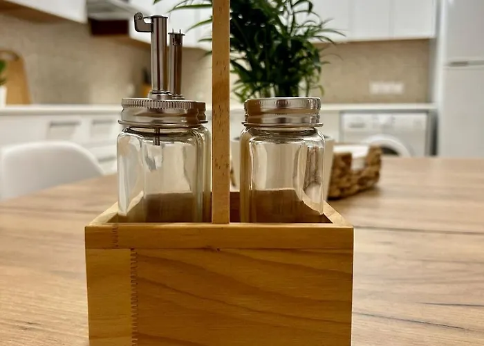 Seasons Retreat With Pool And Gym-2br Apartmán Voroklini